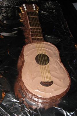 Guitar Cake