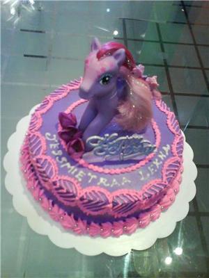 Purple Poney American Chocolate Cake